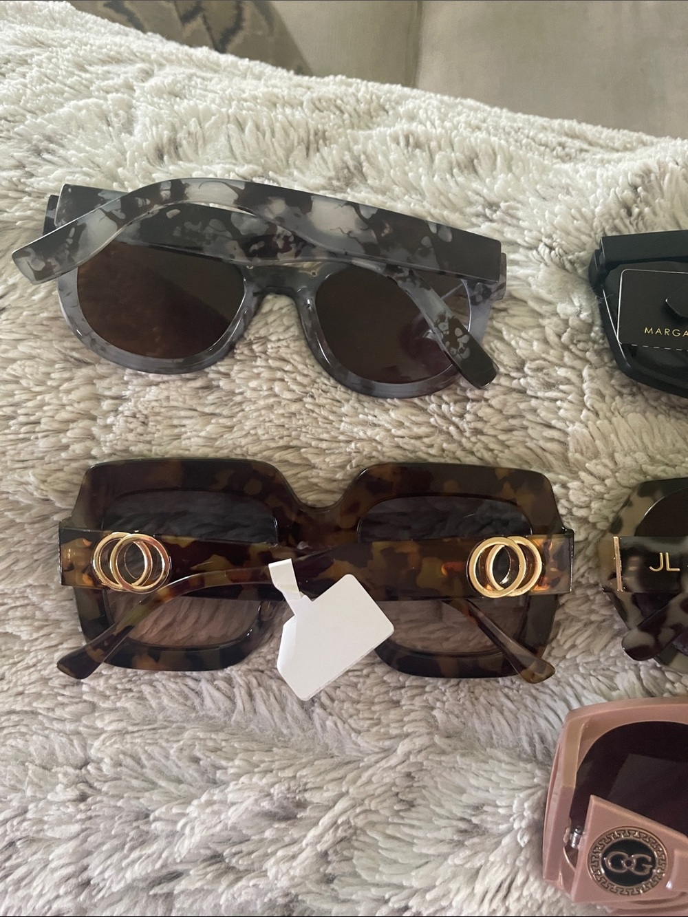 Sunglass Collection - Picture 5 of 7